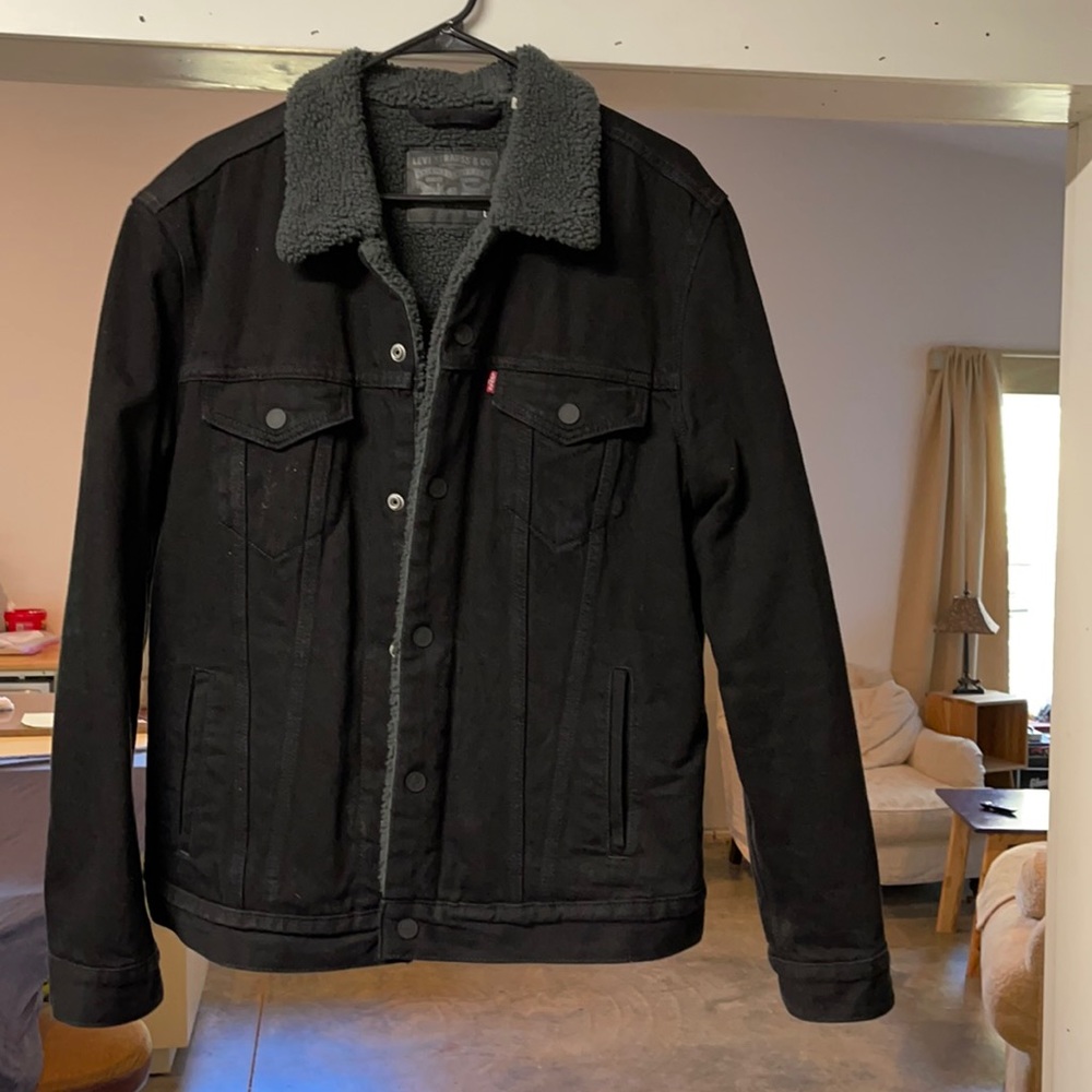 Levi’s black shearling denim jacket